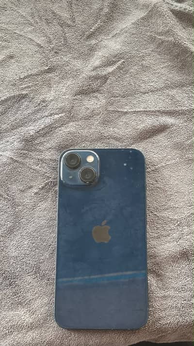 Apple iPhone 13