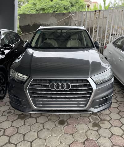 Audi Q7 2016