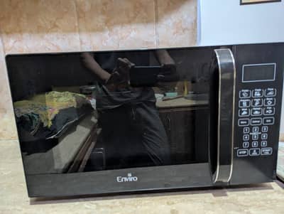 Microwave Oven with 1 year warranty