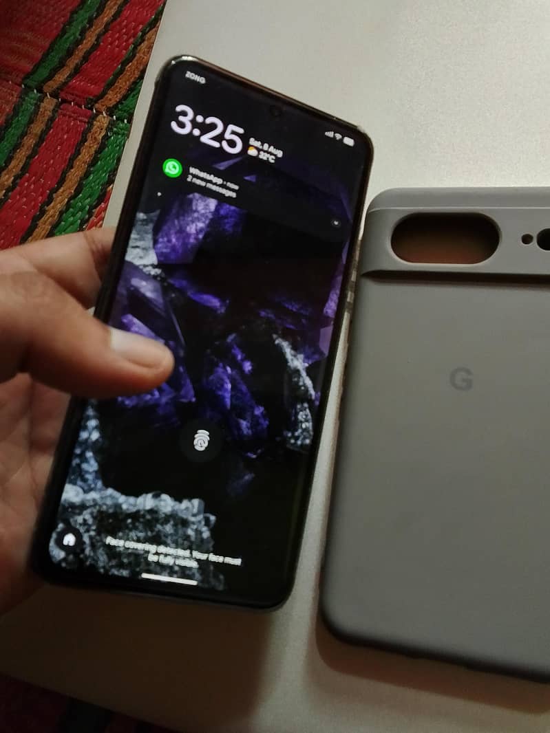 Google Pixel 8 0