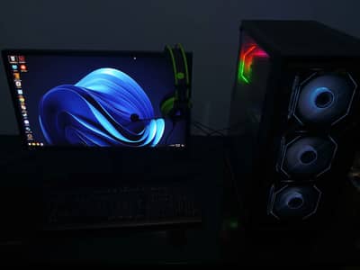 i7 6th Gen | RX 590 8GB | 16GB RAM | 128GB SSD + 500GB HDD