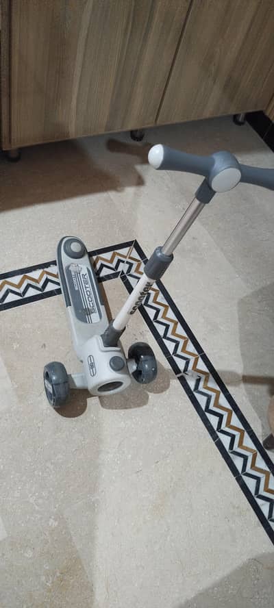 kids scooty