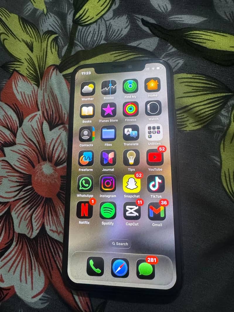 Apple iPhone 11 Pro 0