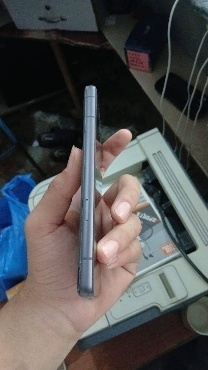 Google Pixel 7a 3
