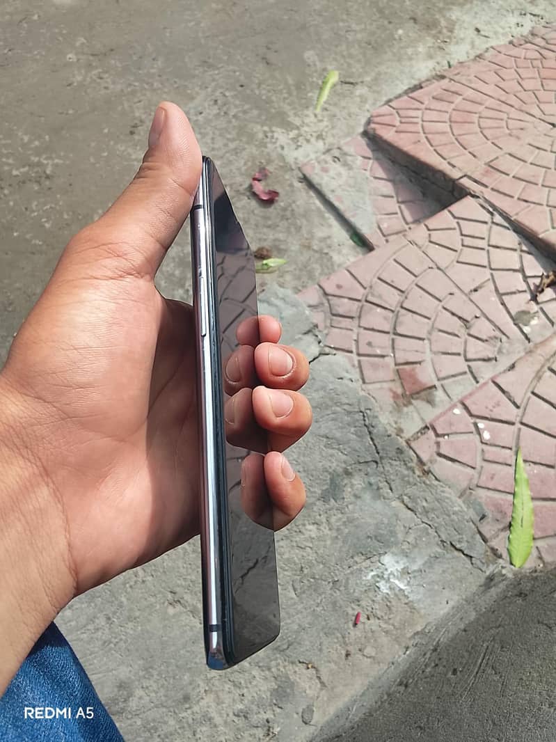One Plus 7T 3