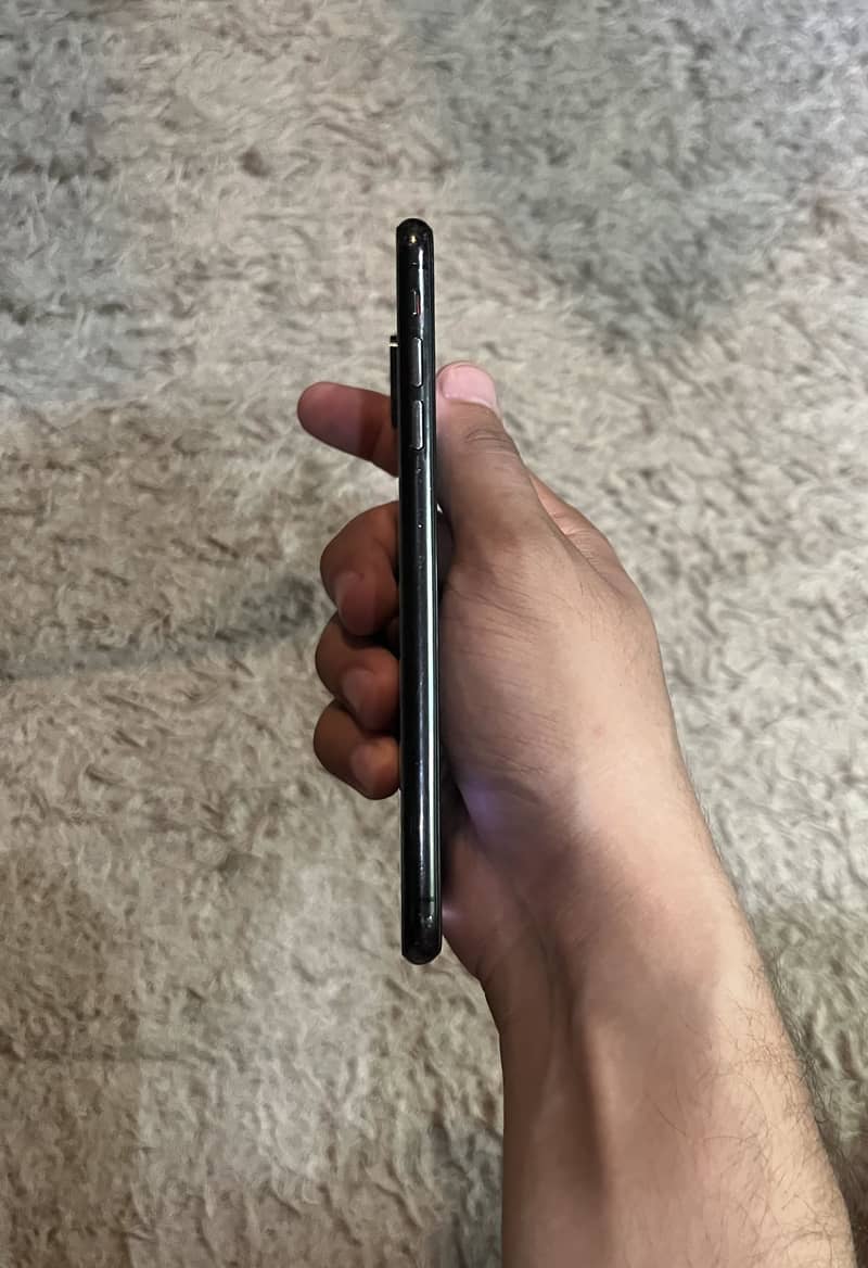 Apple iPhone XS Max Dual PTA 5