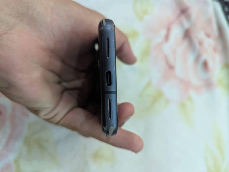 Google Pixel 8 3