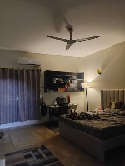 Portion Available For Rent Dha Phase 7 Khy E Saadi