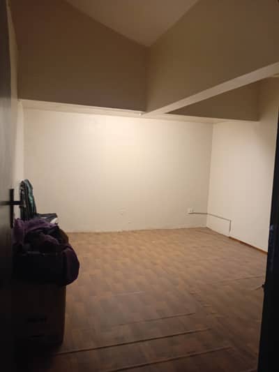 Portion Available For Rent Dha Phase 7 Khy E Saadi