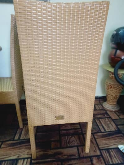 *Baahir Brand* Outdoor dining table