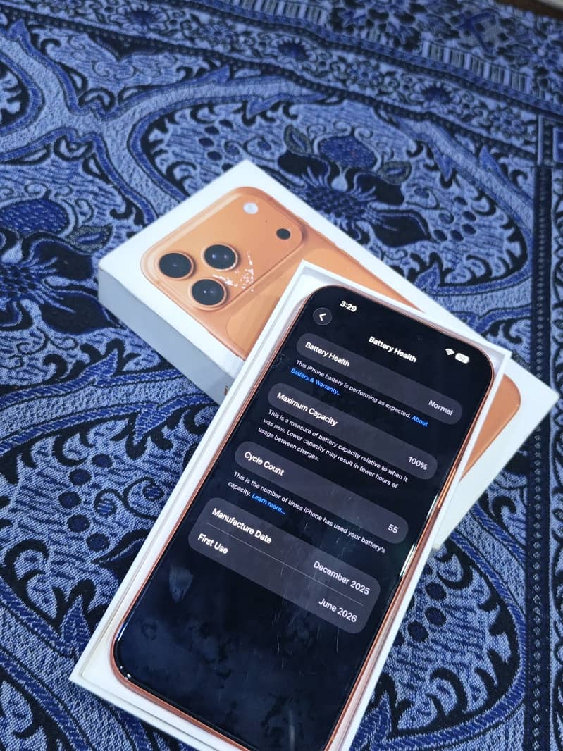 Apple iPhone 17 Pro Max 1