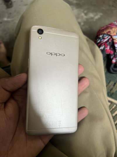 OPPO A37