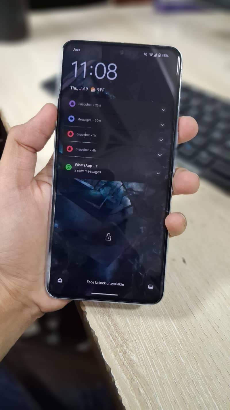 Google Pixel 8 Pro 2