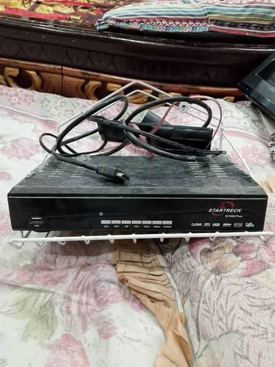 مکمل سٹ ہے 03231293821