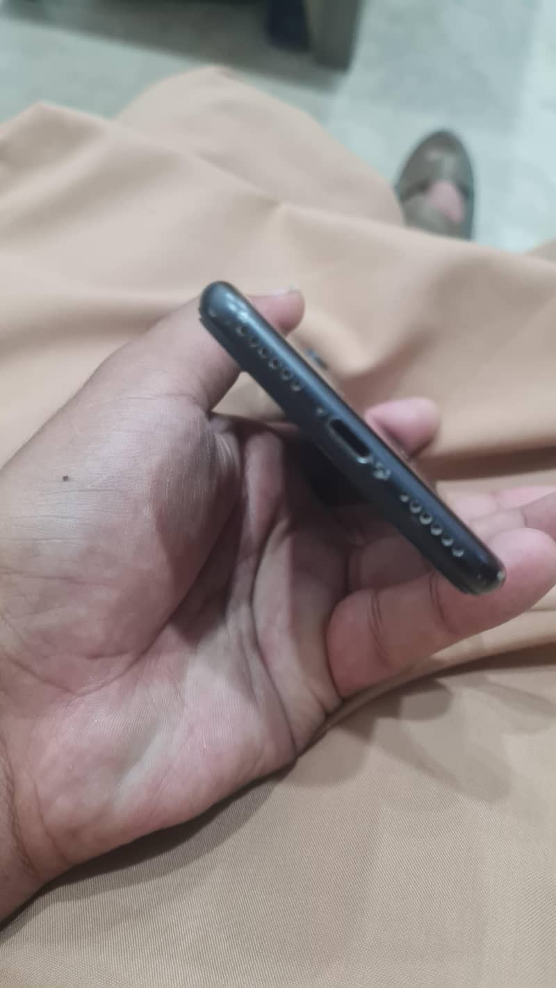 Apple iPhone 7 5