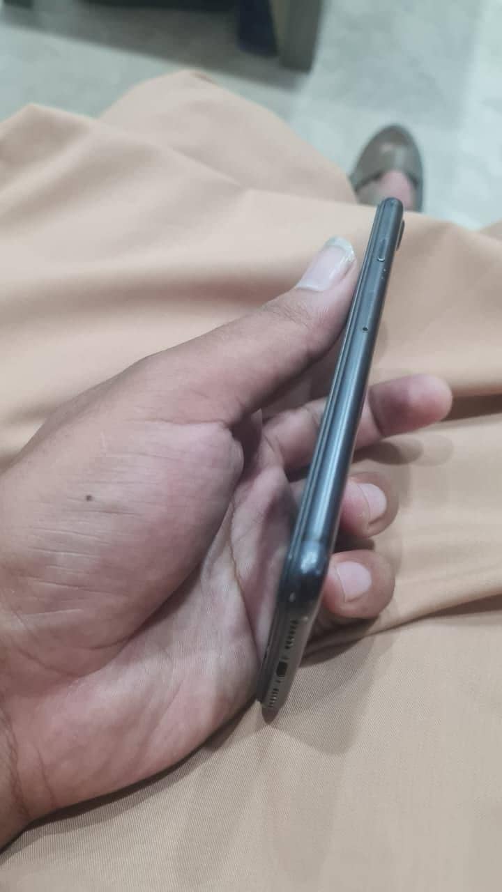 Apple iPhone 7 6