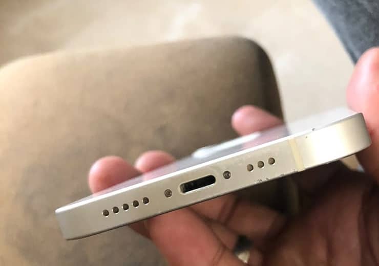Apple iPhone 12 2
