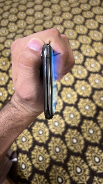 Apple iPhone XS