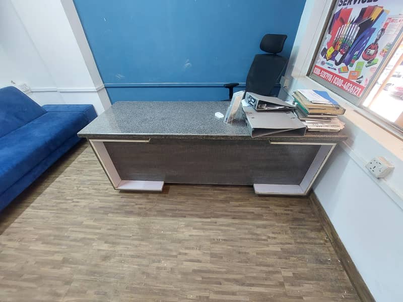 Executive Marble Table 0