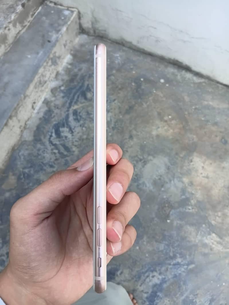 Apple iPhone 8 Plus 8