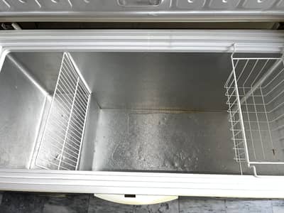 Waves Deep Freezer
