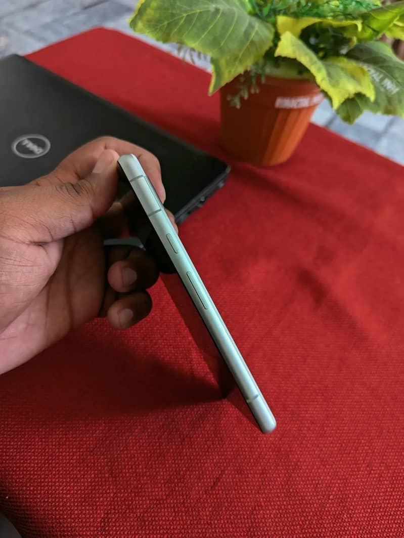 Google Pixel 7a 6
