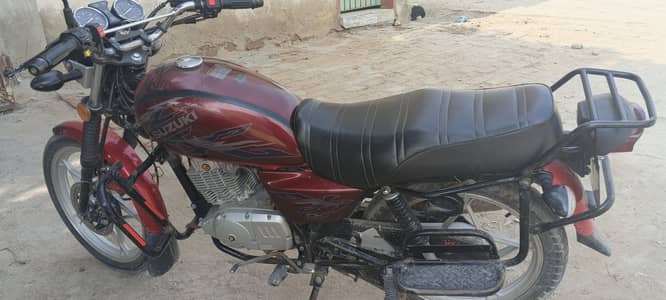 Suzuki gs150