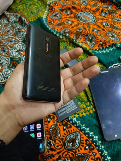 Nokia Asha 302