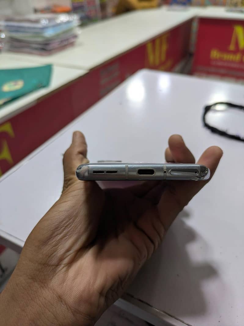 One Plus 9 Pro 2
