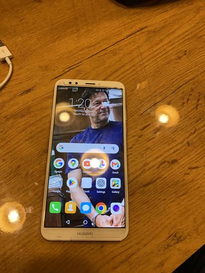 Huawei mobile original brand new (exchange possible iPhone)
