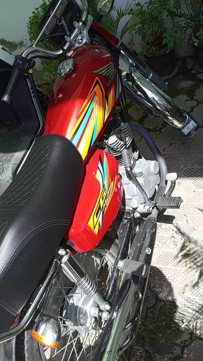 Honda CG 125 2026