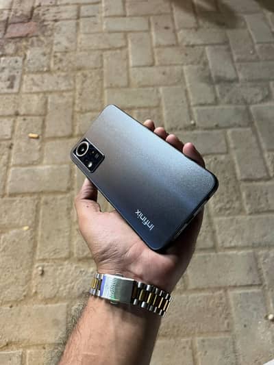 Infinix Note 11