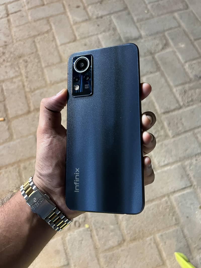 Infinix Note 11 1