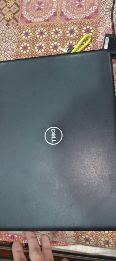 Dell Latitude 3490 8 generation core i5