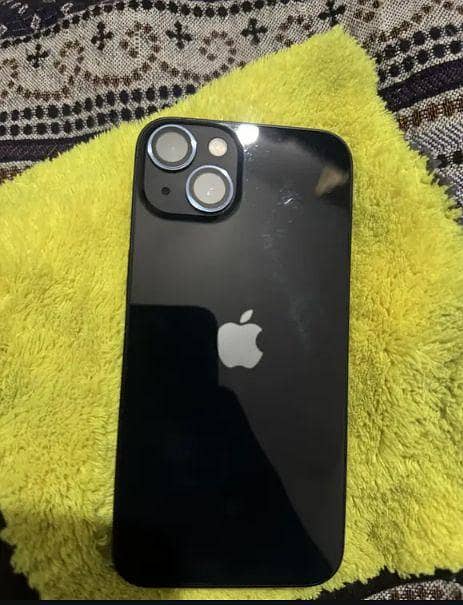 Apple iPhone 13 1