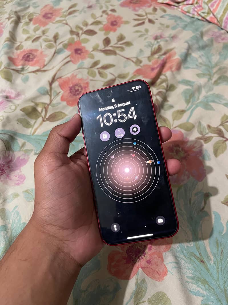 Apple iPhone 13 2