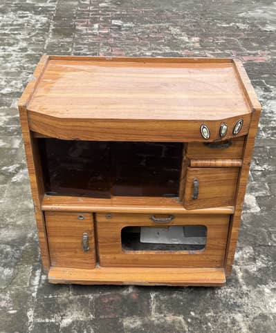 Wooden TV Trolley / TV Stand with Storage – Good Condition