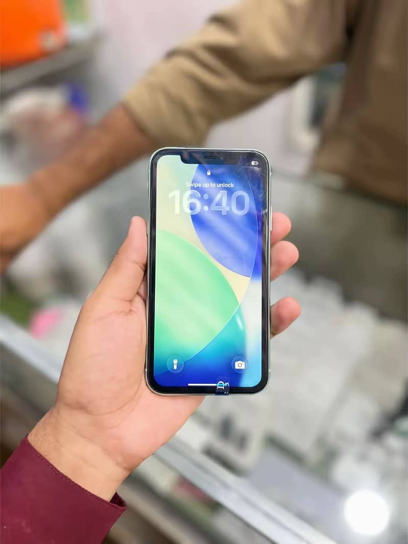 Apple iPhone 11 1