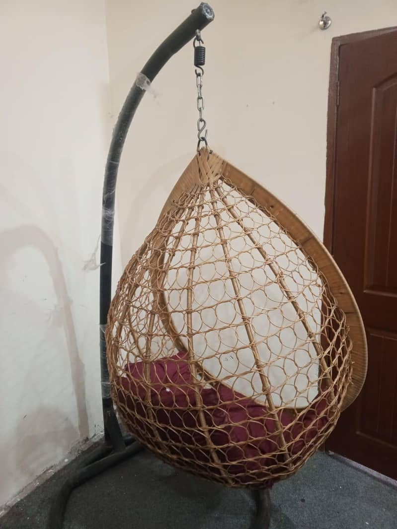 Hanging Egg Swing 2