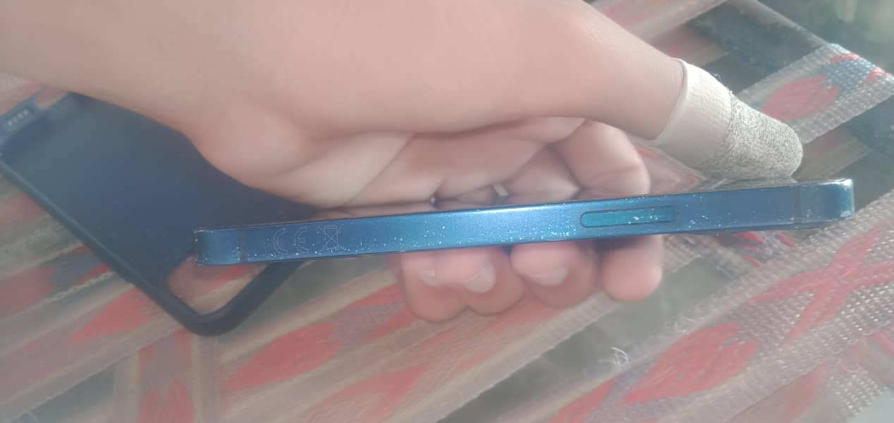 Apple iPhone 12 mini 2