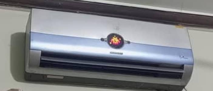 kenwood Artcrown 1 ton split AC
