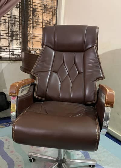 CEO Luxury Boss Executive Revolving Chair
