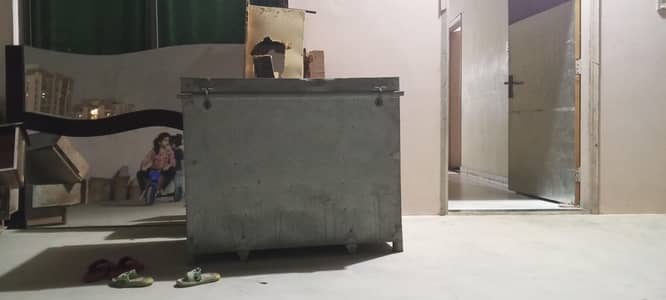 selling my new trunk urgently in very cheap price 12000