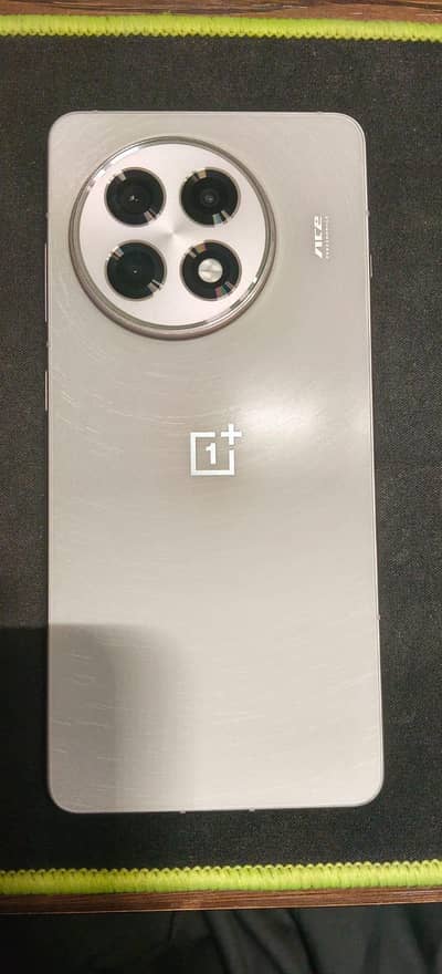 One Plus 13R