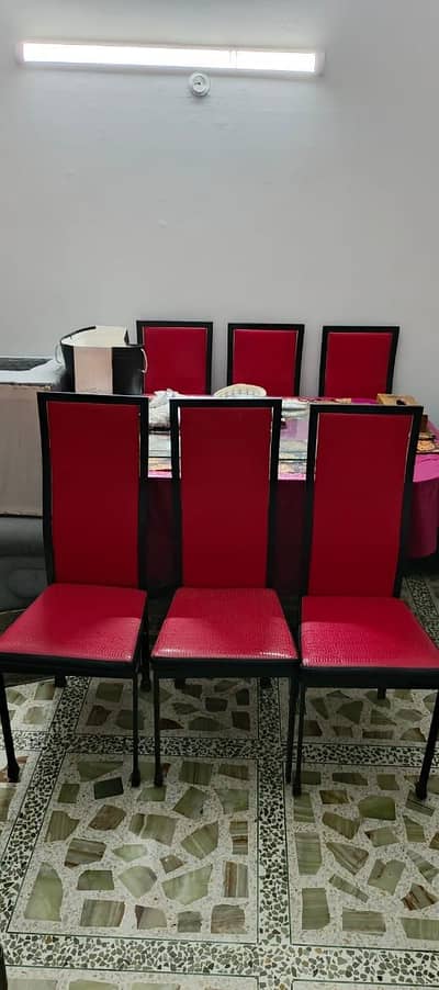 2 Tone Stylish Table
