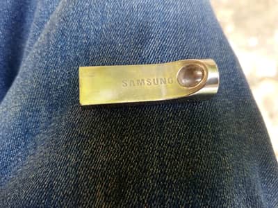 Samsung USB 3.0 FLASH DRIVE