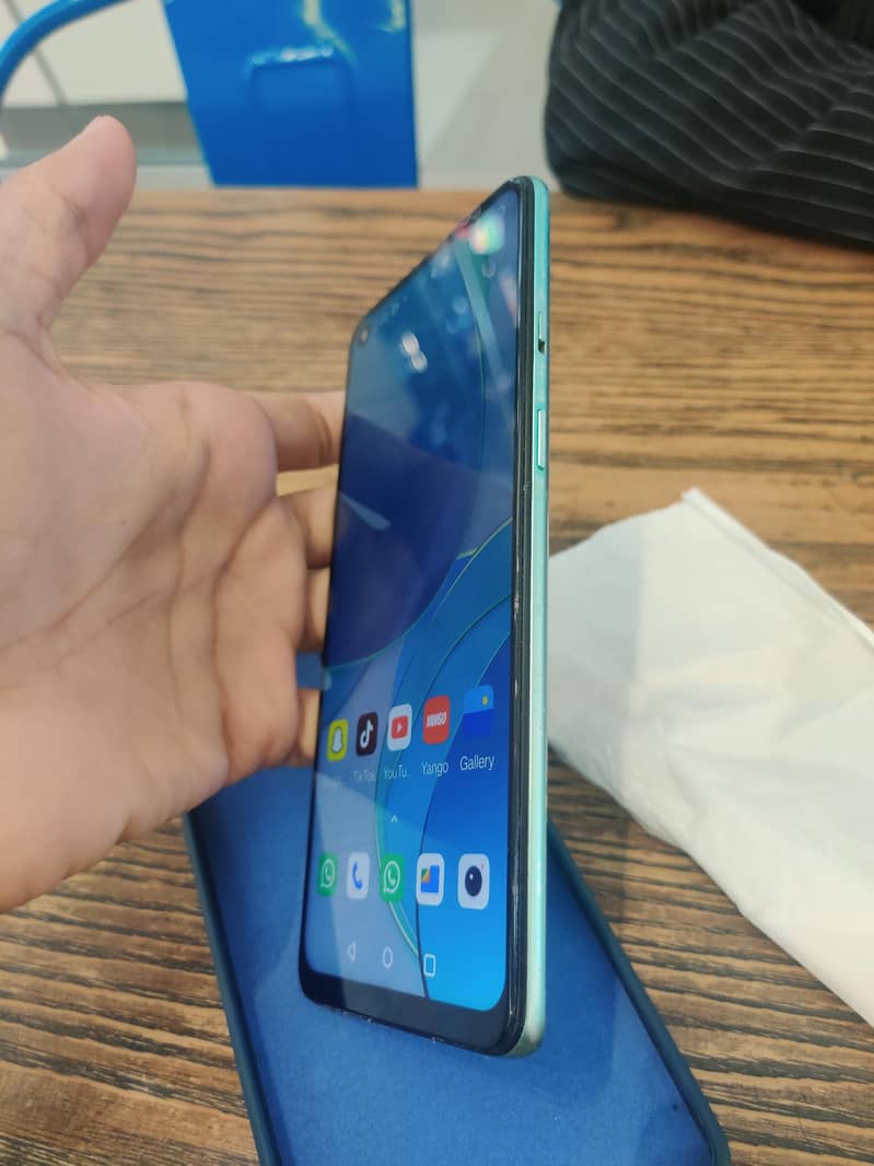 One Plus 8T 5