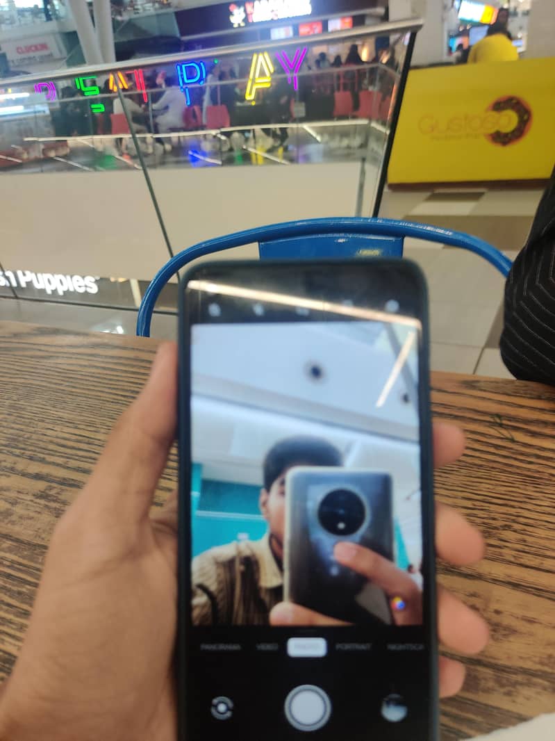 One Plus 8T 6