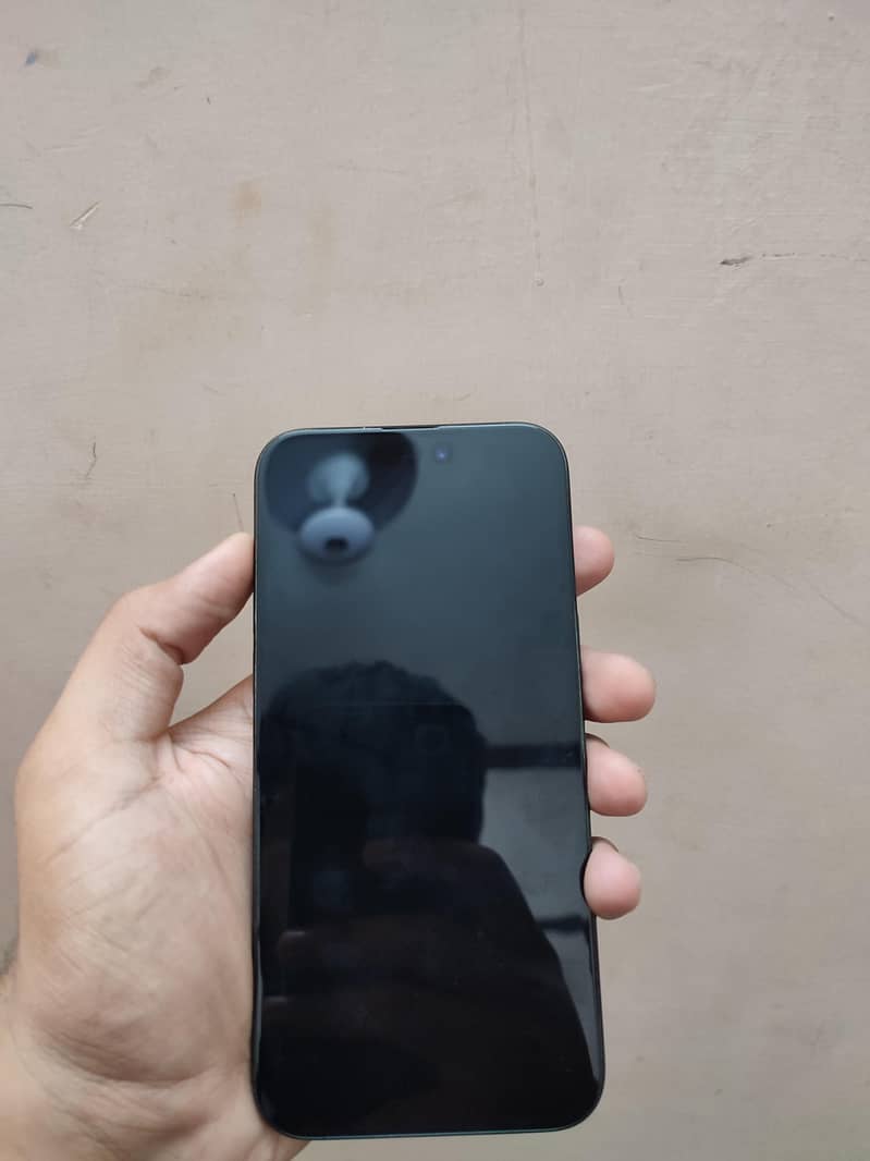 iPhone 15 pro max 1