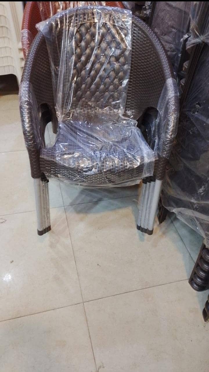 chairs Plastic 1